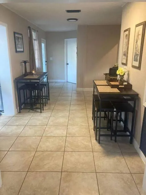 Ferienhaus Villa Hidden Gem 3Br/1B+Jacuzzi+Busch Garden+Fishn+Kayak Tampa